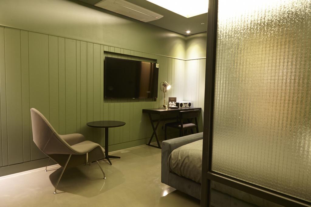 Hotel Lacky Daejeon Bagian luar foto