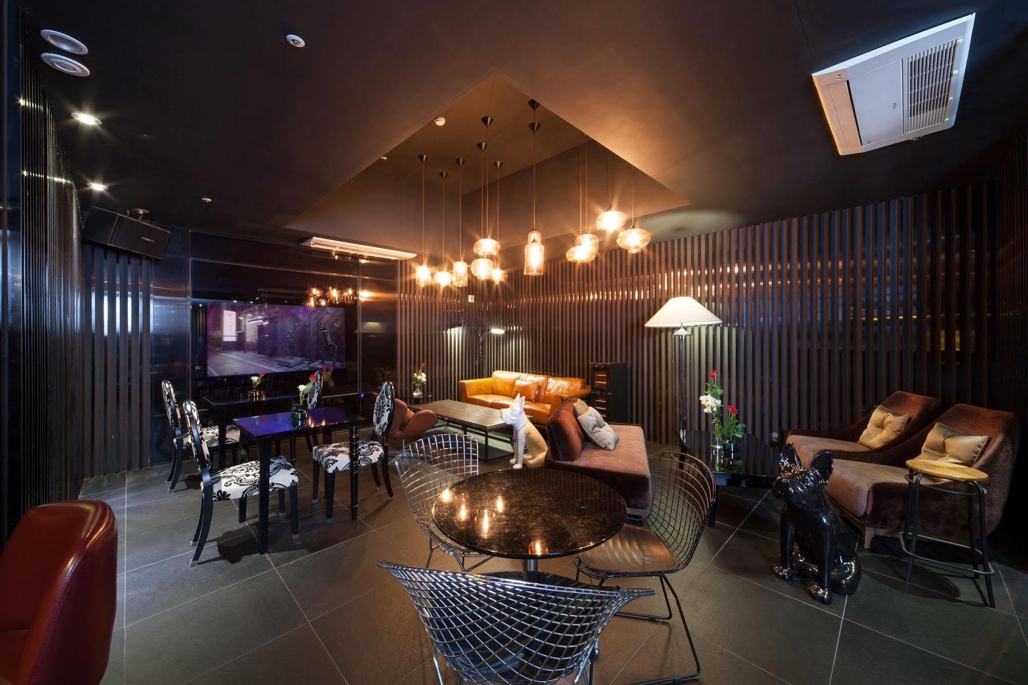 Hotel Lacky Daejeon Bagian luar foto