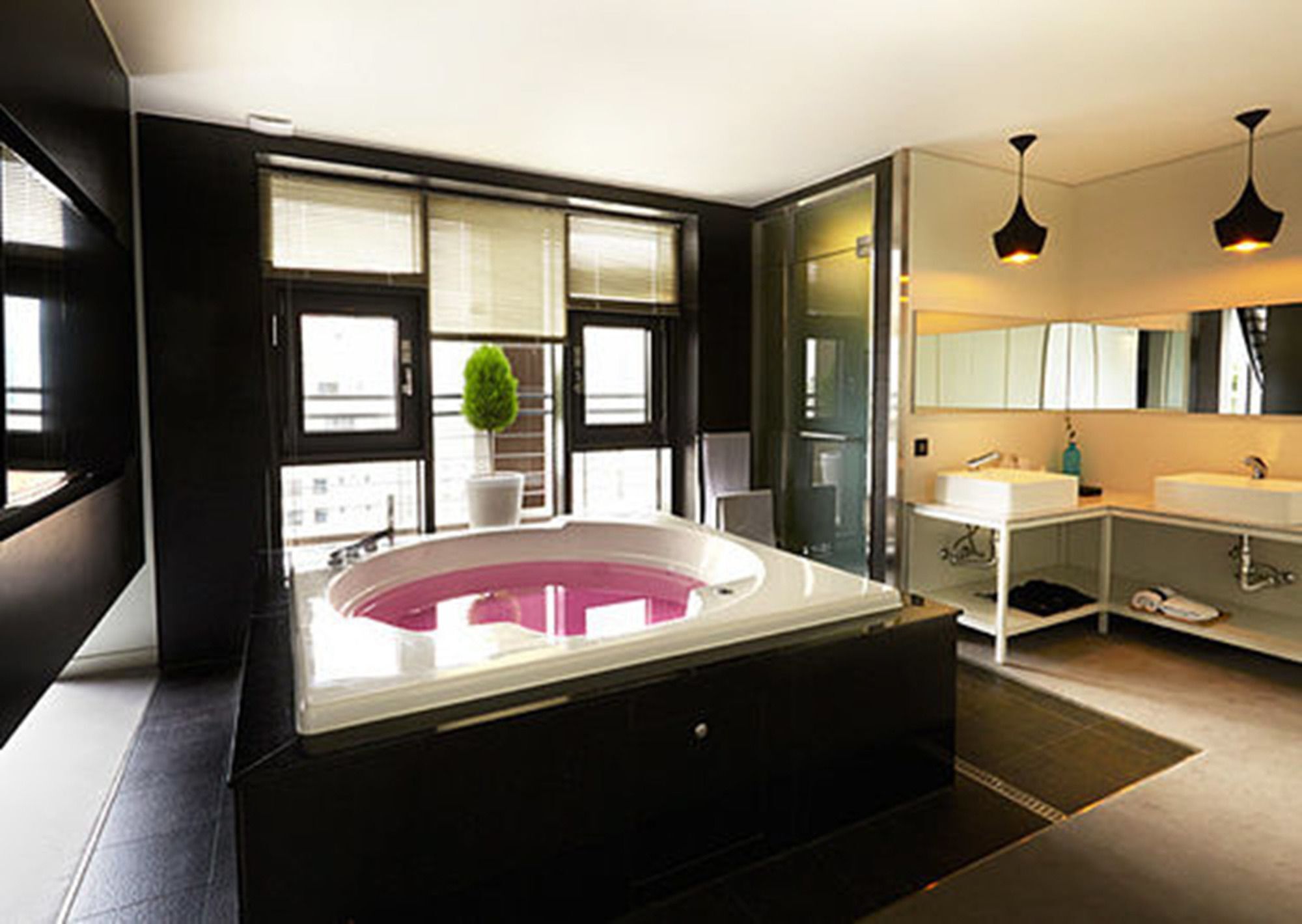 Hotel Lacky Daejeon Bagian luar foto